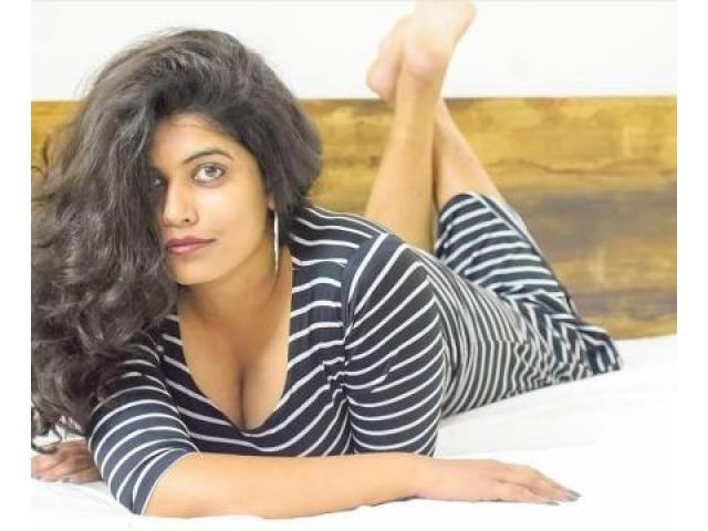 telugu independent / college callgirls boobs auntys from manikonda 7731804669