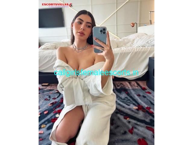Call Girls In Connaught Place Delhi 9711147426 Escort Service