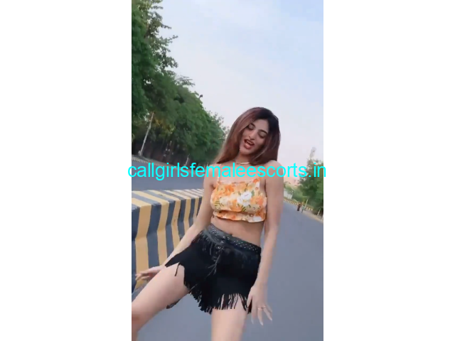 𝟗𝟱𝟗𝟗𝟖𝟬𝟵𝟖𝟯𝟯, Call Girls In Chhatarpur delhi..g