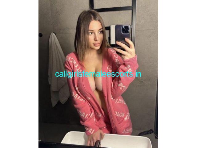 Call Girls In Majnu Ka Tilla Delhi ((8447652111)) Escort Service