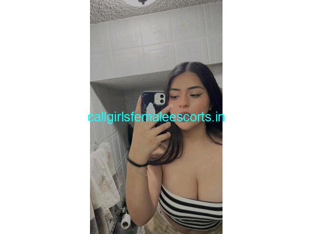 ᎡᎧᎽᎪᏞ༄༄ 8826243211 Call Girls In Madangir Delhi NCR