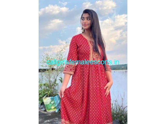 Delhi Real-Meet (कॉल गर्ल) (➒➏⑤④❼➋⑥②⑦➏) Kalkaji Call Girls Service