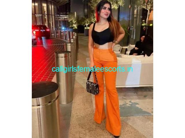 Real Meet ℭaℒℒ Girls In Greater Kailash (Delhi) 7303025131  EscoℝTs ServiCe