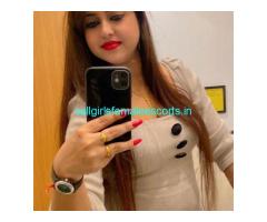 Offering Noida Call Girls In Sector-53 Noida (💯escort 9958018831💞)