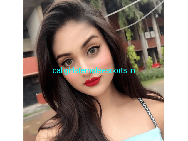 Call Girls In Lajpat Nagar Delhi 8447011892 Escort Service In Delhi